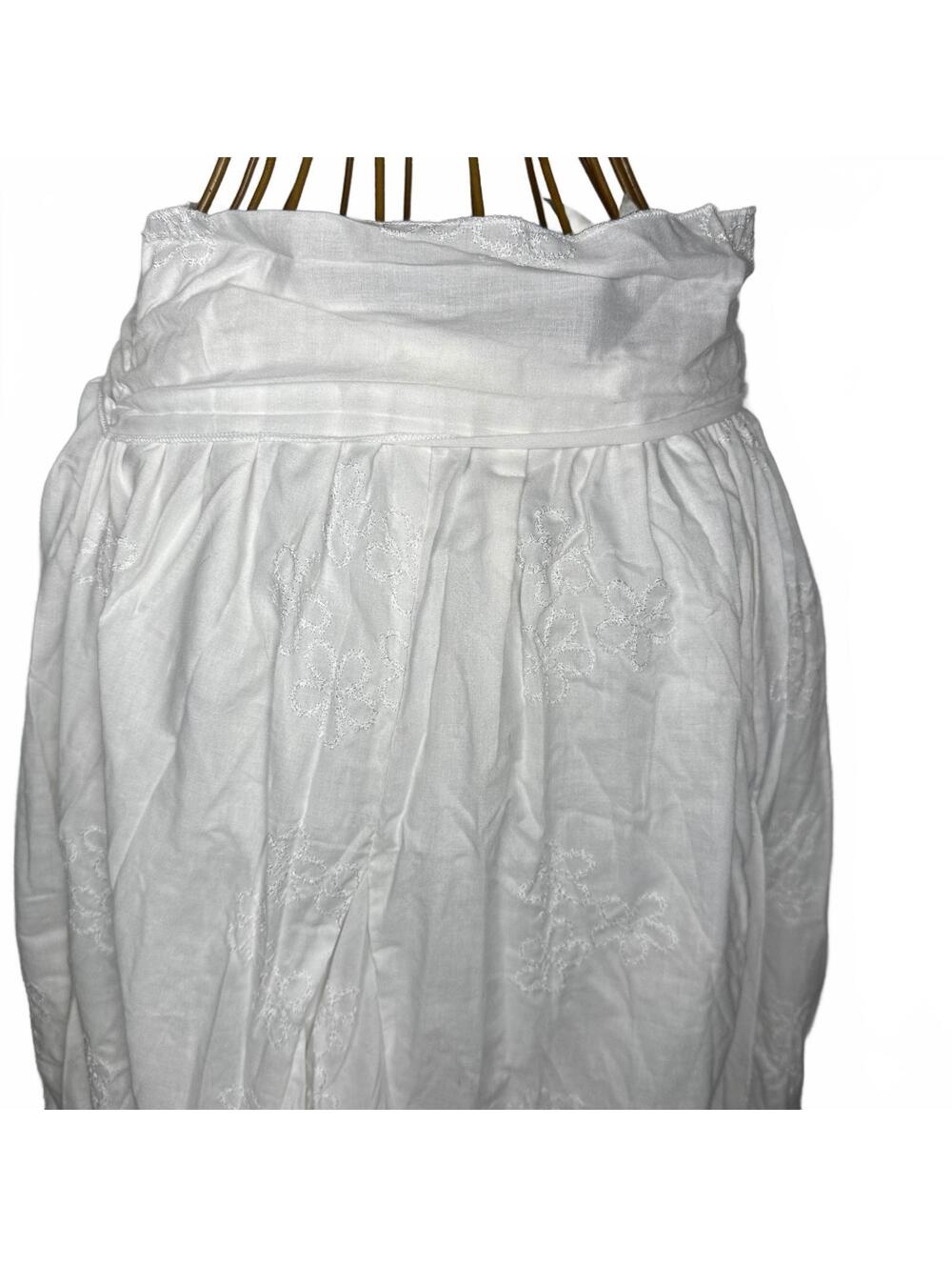 MKM Designs White Embroidered Floral Wrap Maxi Skirt Cottagecore Boho 2X Plus - Picture 8 of 9